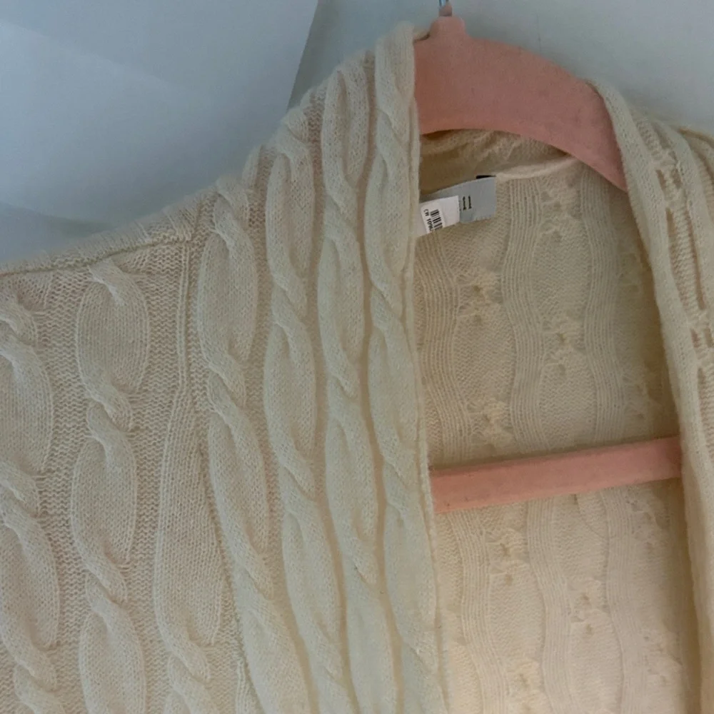 Garnet Hill Cream CASHMERE Cable Knit Cardigan - Picture 3 of 4
